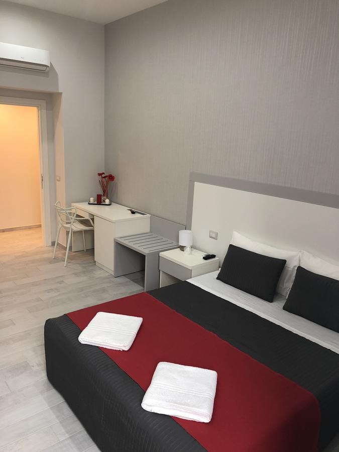 Chiaia Guest House Napoli Dış mekan fotoğraf
